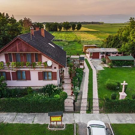 Gemenc Vendeghaz Hotel Hercegszanto Luaran gambar
